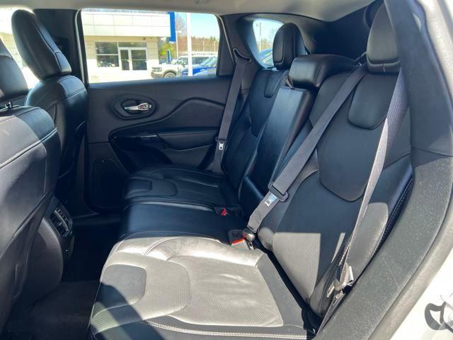 used 2023 Jeep Cherokee car, priced at $22,490