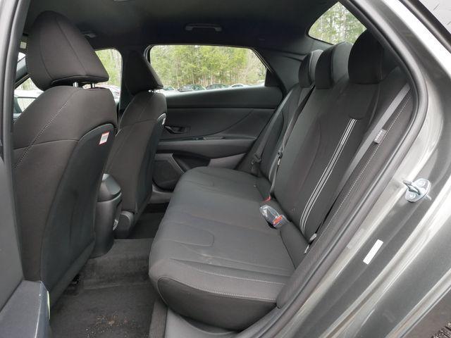 new 2025 Hyundai Elantra car, priced at $25,669