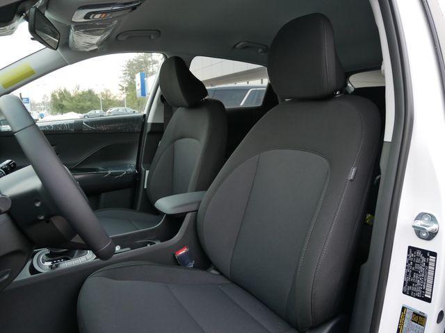 new 2025 Hyundai Kona car, priced at $27,295