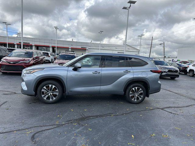 used 2022 Toyota Highlander Hybrid car, priced at $37,988