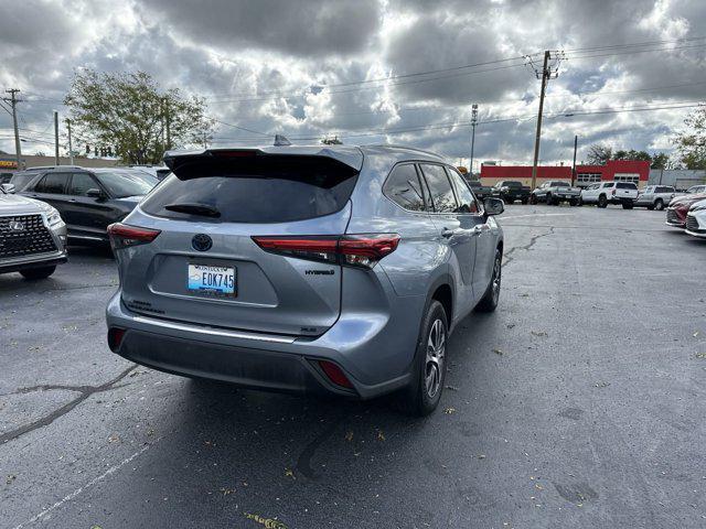 used 2022 Toyota Highlander Hybrid car, priced at $37,988