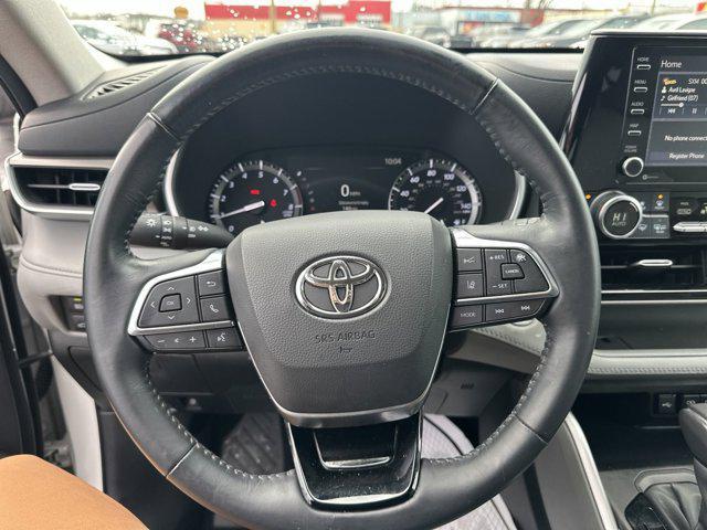 used 2020 Toyota Highlander car, priced at $27,588