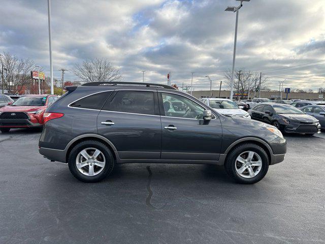 used 2011 Hyundai Veracruz car, priced at $5,500