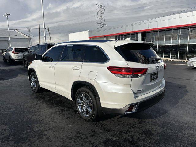 used 2019 Toyota Highlander car, priced at $30,988