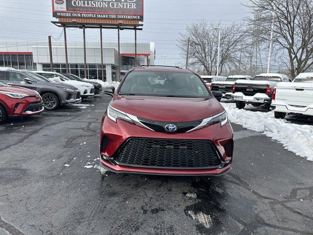 used 2022 Toyota Sienna car, priced at $43,995