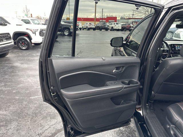 used 2020 Honda Pilot car, priced at $24,988