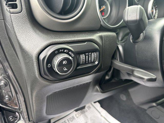 used 2022 Jeep Gladiator car, priced at $35,988