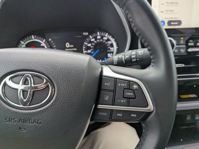 used 2024 Toyota Highlander Hybrid car, priced at $47,988