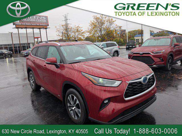 used 2024 Toyota Highlander Hybrid car, priced at $47,988