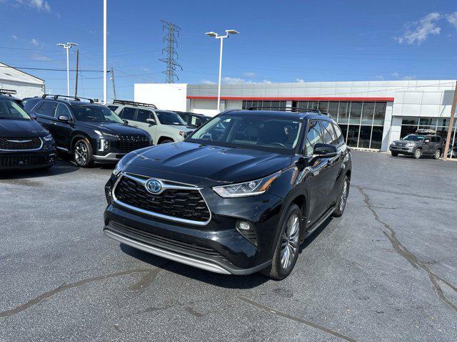 used 2021 Toyota Highlander Hybrid car, priced at $38,588