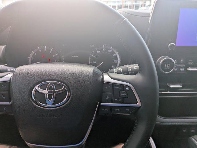 used 2024 Toyota Highlander car, priced at $36,988