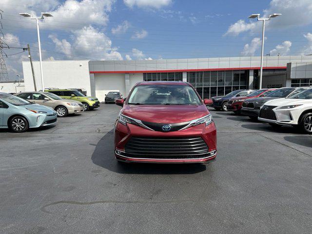 used 2021 Toyota Sienna car, priced at $34,995