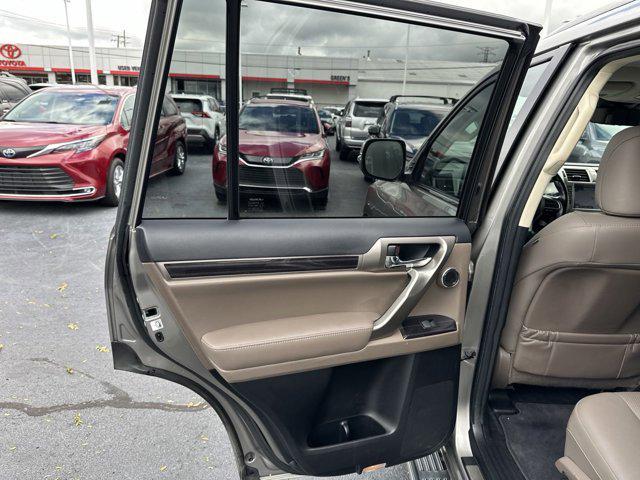 used 2021 Lexus GX 460 car, priced at $44,988