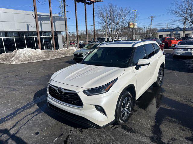 used 2021 Toyota Highlander car, priced at $29,588