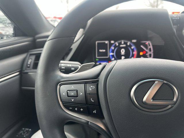 used 2023 Lexus ES 250 car, priced at $38,995