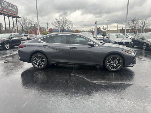 used 2023 Lexus ES 250 car, priced at $38,995