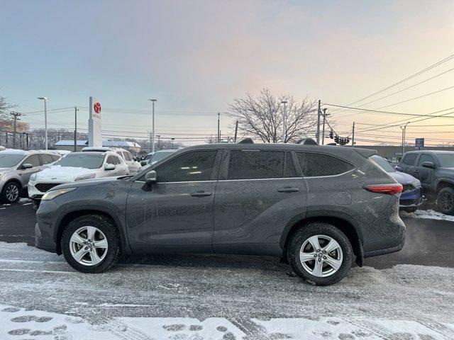 used 2023 Toyota Highlander car, priced at $36,995