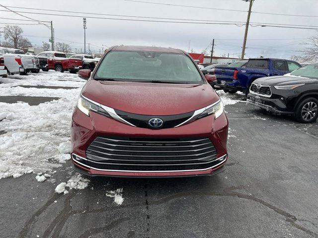 used 2022 Toyota Sienna car, priced at $36,988