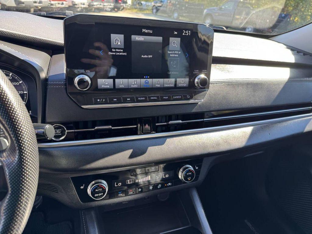 used 2024 Mitsubishi Outlander car, priced at $17,995