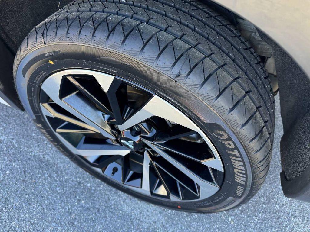 used 2024 Mitsubishi Outlander car, priced at $17,995