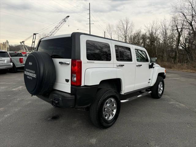 used 2009 Hummer H3 car, priced at $12,995