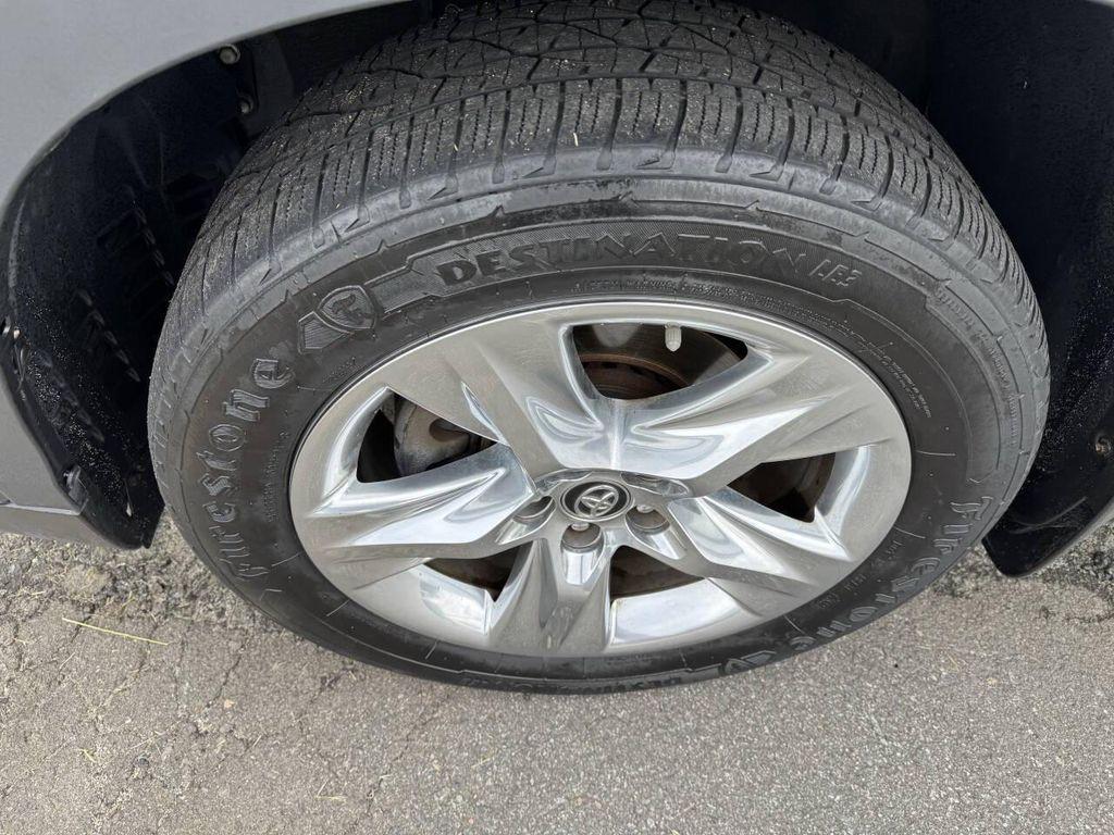 used 2016 Toyota Highlander car, priced at $19,995