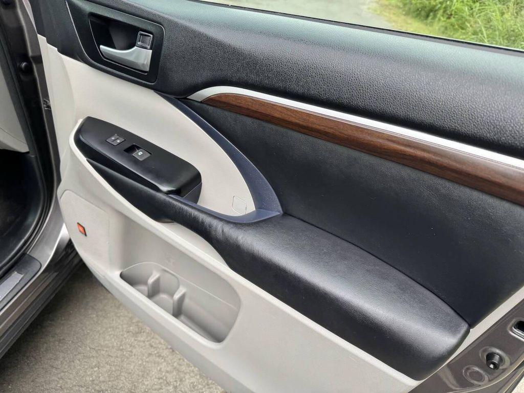 used 2016 Toyota Highlander car, priced at $19,995