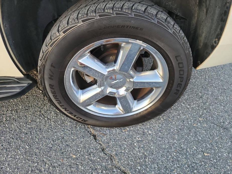 used 2014 Chevrolet Tahoe car, priced at $14,995