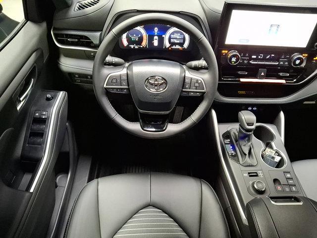 new 2026 Toyota Highlander car, priced at $49,999