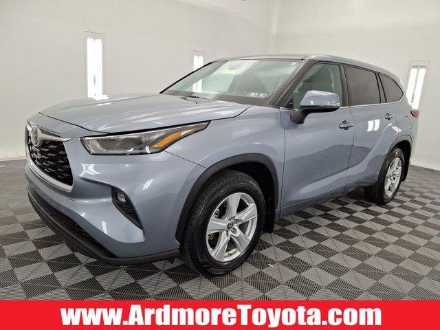 used 2021 Toyota Highlander car, priced at $31,888