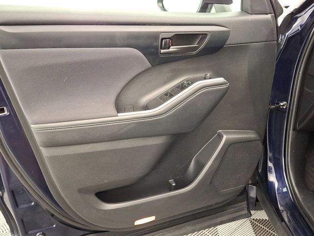 used 2022 Toyota Highlander car, priced at $30,567
