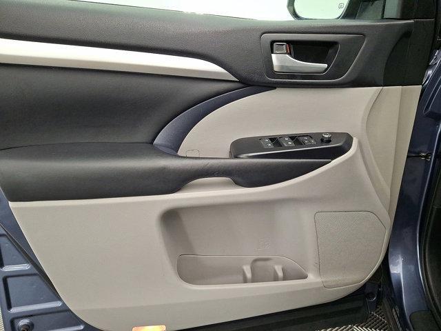 used 2017 Toyota Highlander car, priced at $21,888