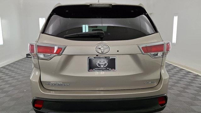 used 2015 Toyota Highlander car, priced at $19,444