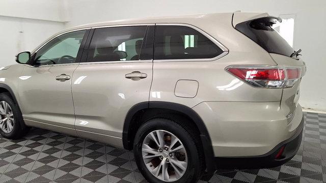 used 2015 Toyota Highlander car, priced at $19,444