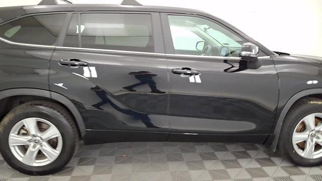 used 2023 Toyota Highlander Hybrid car, priced at $40,999