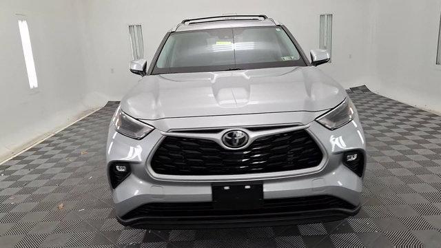 used 2022 Toyota Highlander car, priced at $36,438