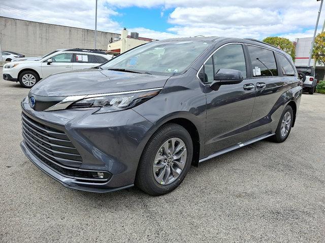new 2025 Toyota Sienna car, priced at $47,485