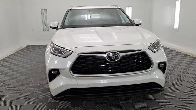 used 2021 Toyota Highlander car, priced at $40,699