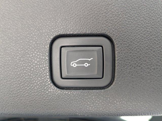 used 2023 Cadillac XT6 car, priced at $34,995