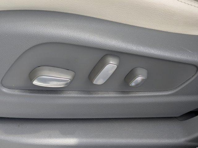 used 2022 Cadillac XT5 car, priced at $37,995
