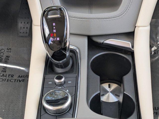 used 2022 Cadillac XT5 car, priced at $37,995