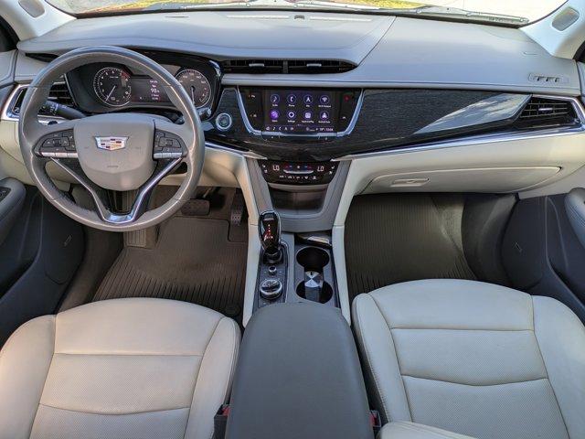 used 2023 Cadillac XT6 car, priced at $42,995