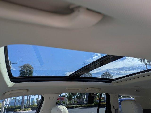 used 2023 Cadillac XT6 car, priced at $42,995