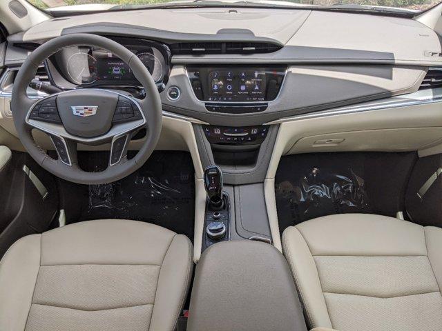 used 2022 Cadillac XT5 car, priced at $36,995