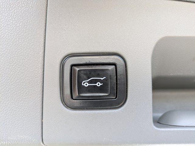 used 2023 Cadillac XT5 car, priced at $39,995