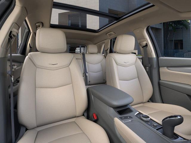 new 2025 Cadillac XT5 car, priced at $55,190