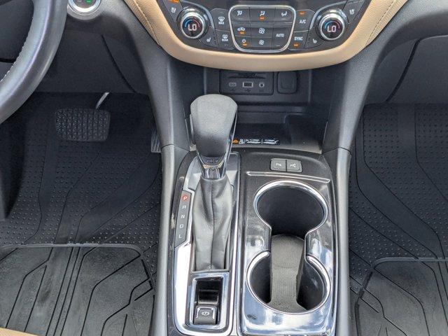 used 2022 Chevrolet Equinox car, priced at $25,995