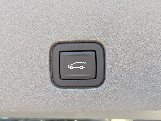 used 2023 Cadillac XT6 car, priced at $50,995