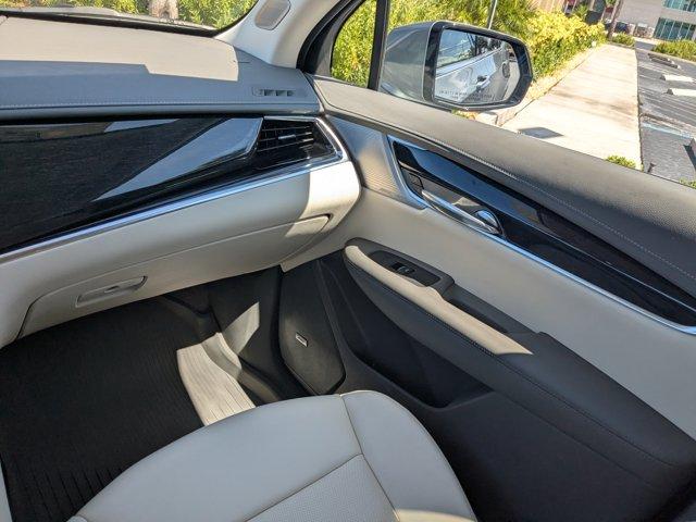 used 2023 Cadillac XT6 car, priced at $50,995
