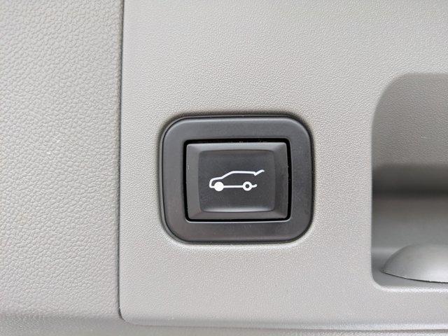 used 2021 Cadillac XT5 car, priced at $29,995